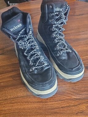 Vtg Women's Black Combat Moto Boots with Chunky Lug Sole